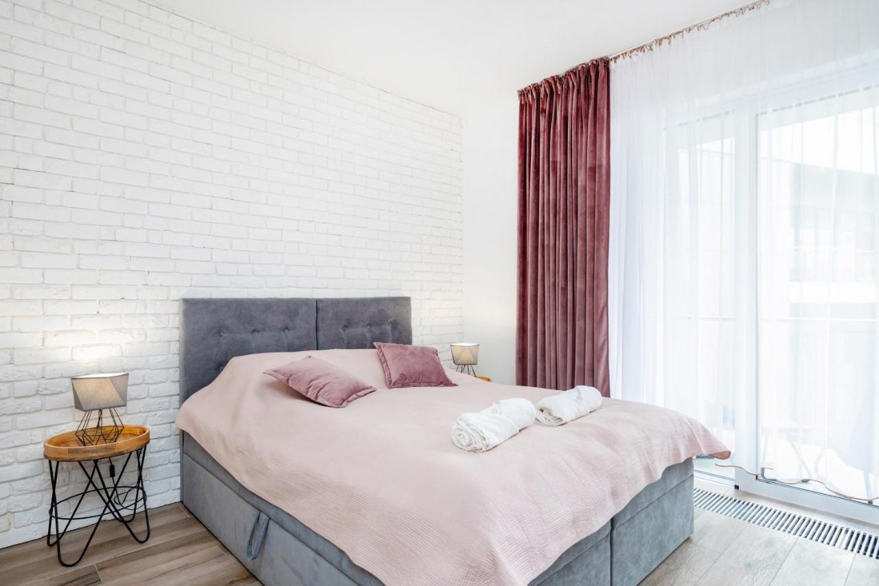 Gold Flamingo Apartament By Noclegi Renters เมียนซิดดรอแย ภายนอก รูปภาพ